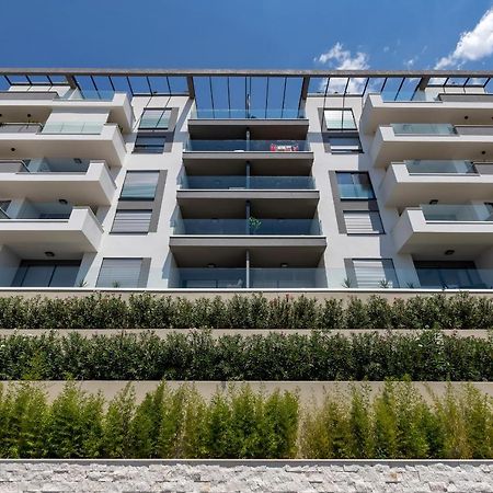 Luxury Seaview Apartment Dzenan Макарска Экстерьер фото