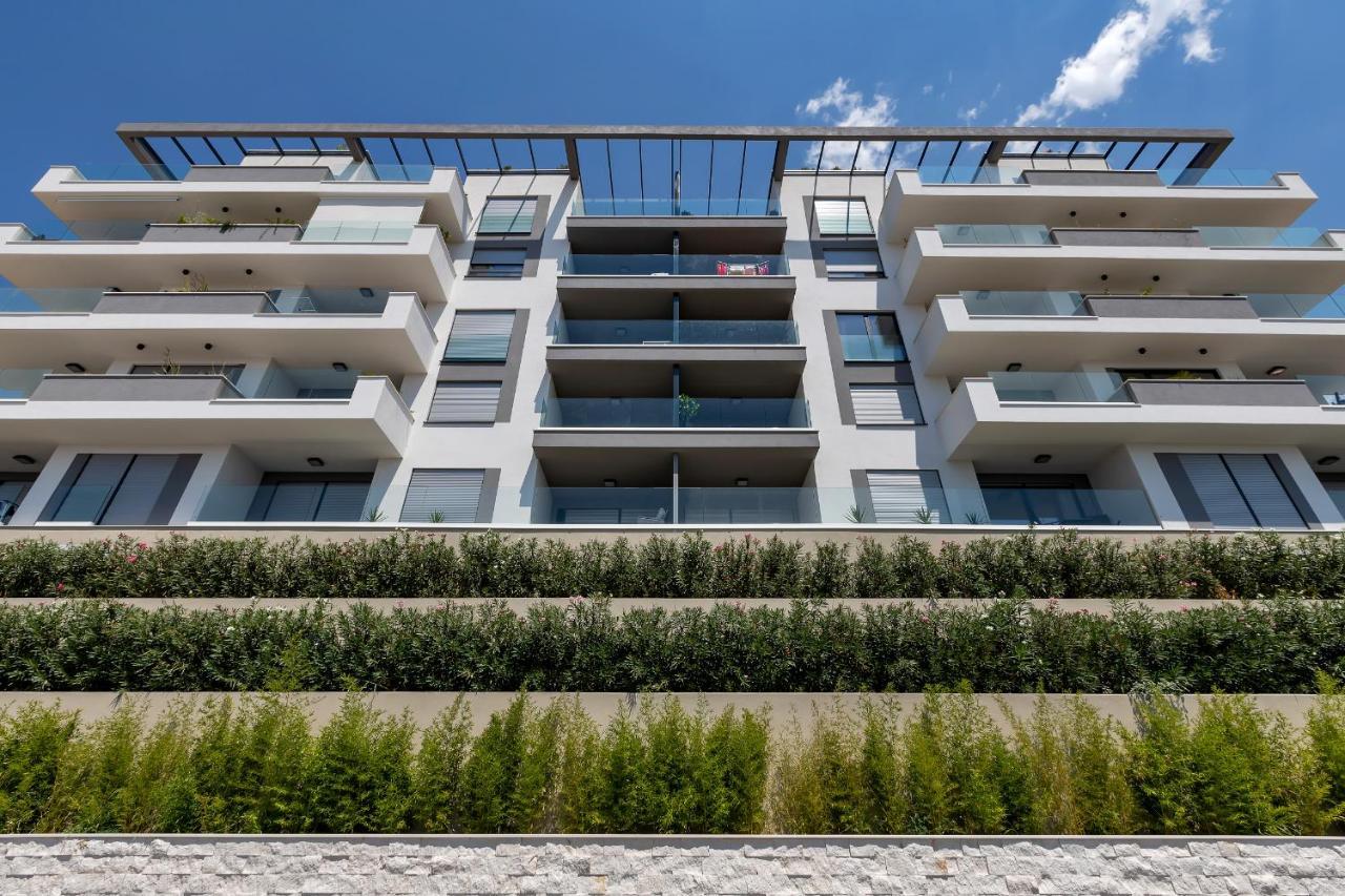 Luxury Seaview Apartment Dzenan Макарска Экстерьер фото